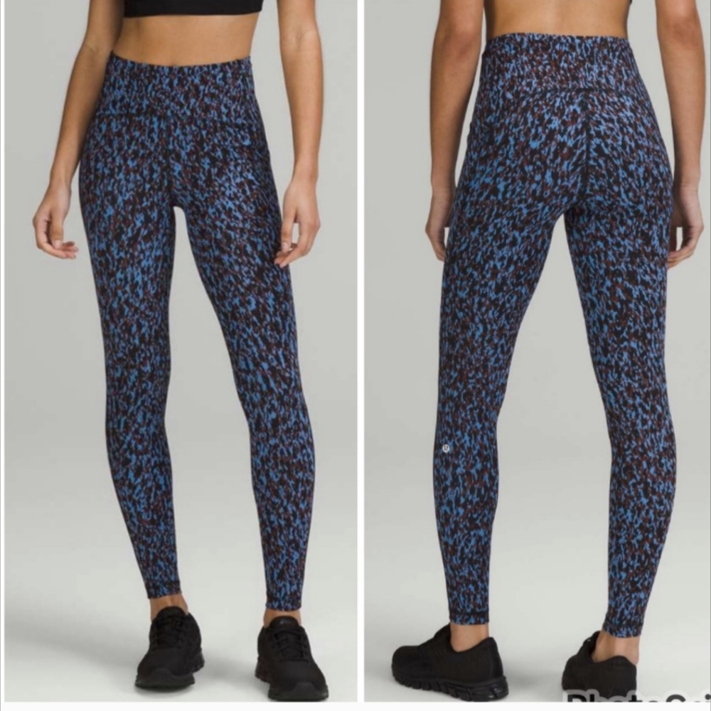 Lululemon Swift Speed High-Rise Tight size SM Leopard Camo Blue Nile